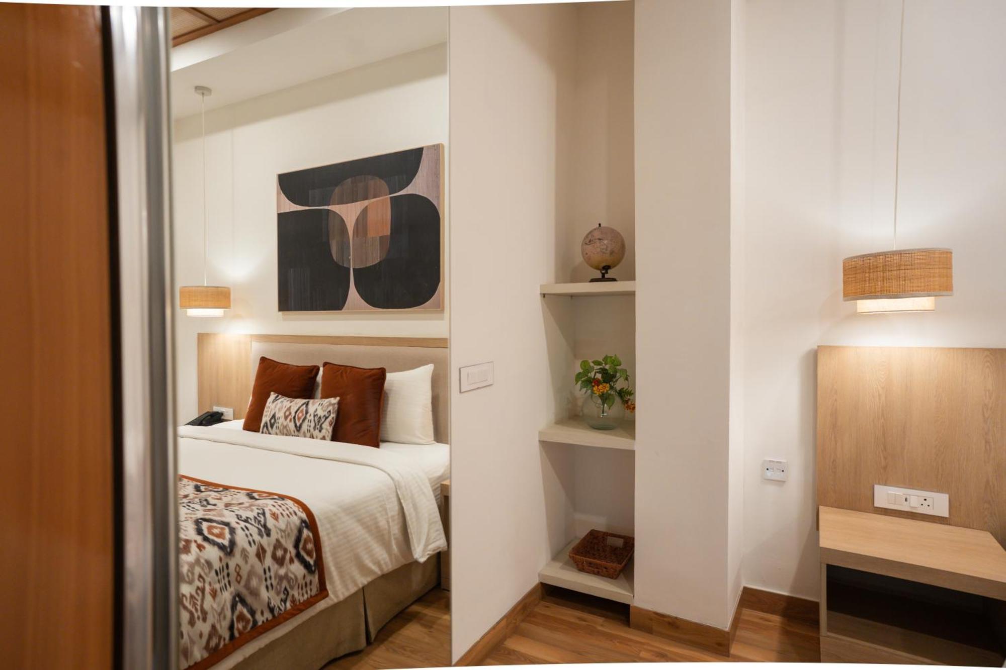 Ar Suites Klj Square Gurgaon Dış mekan fotoğraf