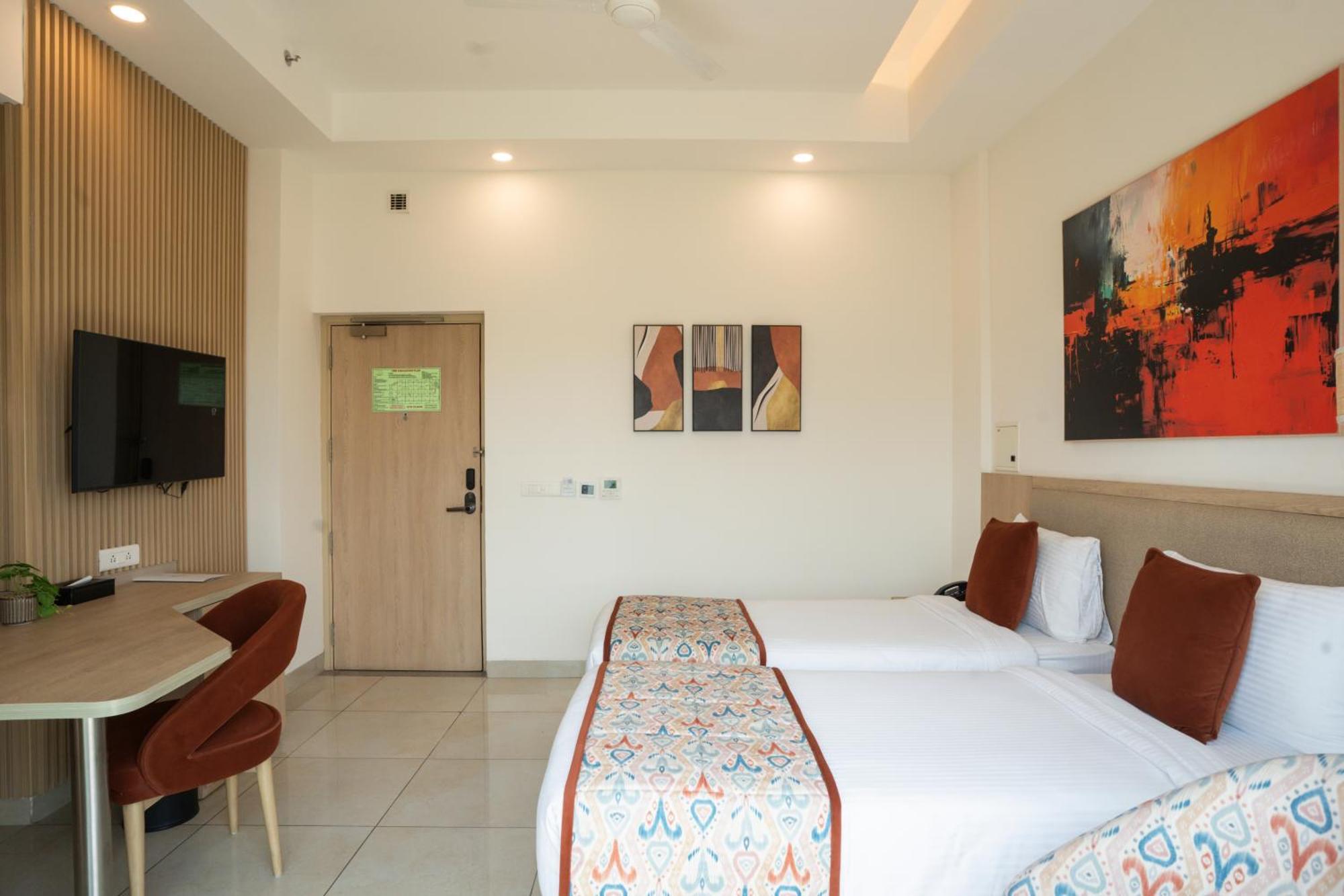 Ar Suites Klj Square Gurgaon Dış mekan fotoğraf