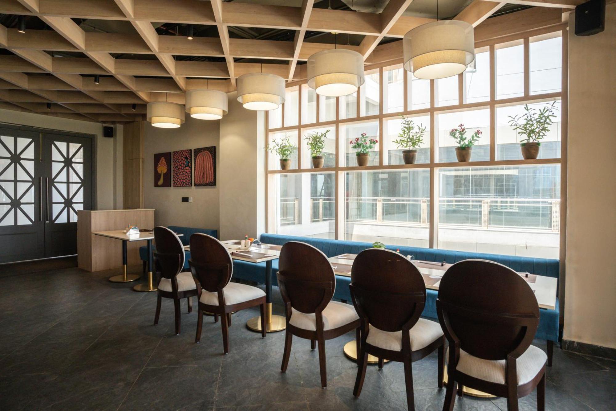Ar Suites Klj Square Gurgaon Dış mekan fotoğraf